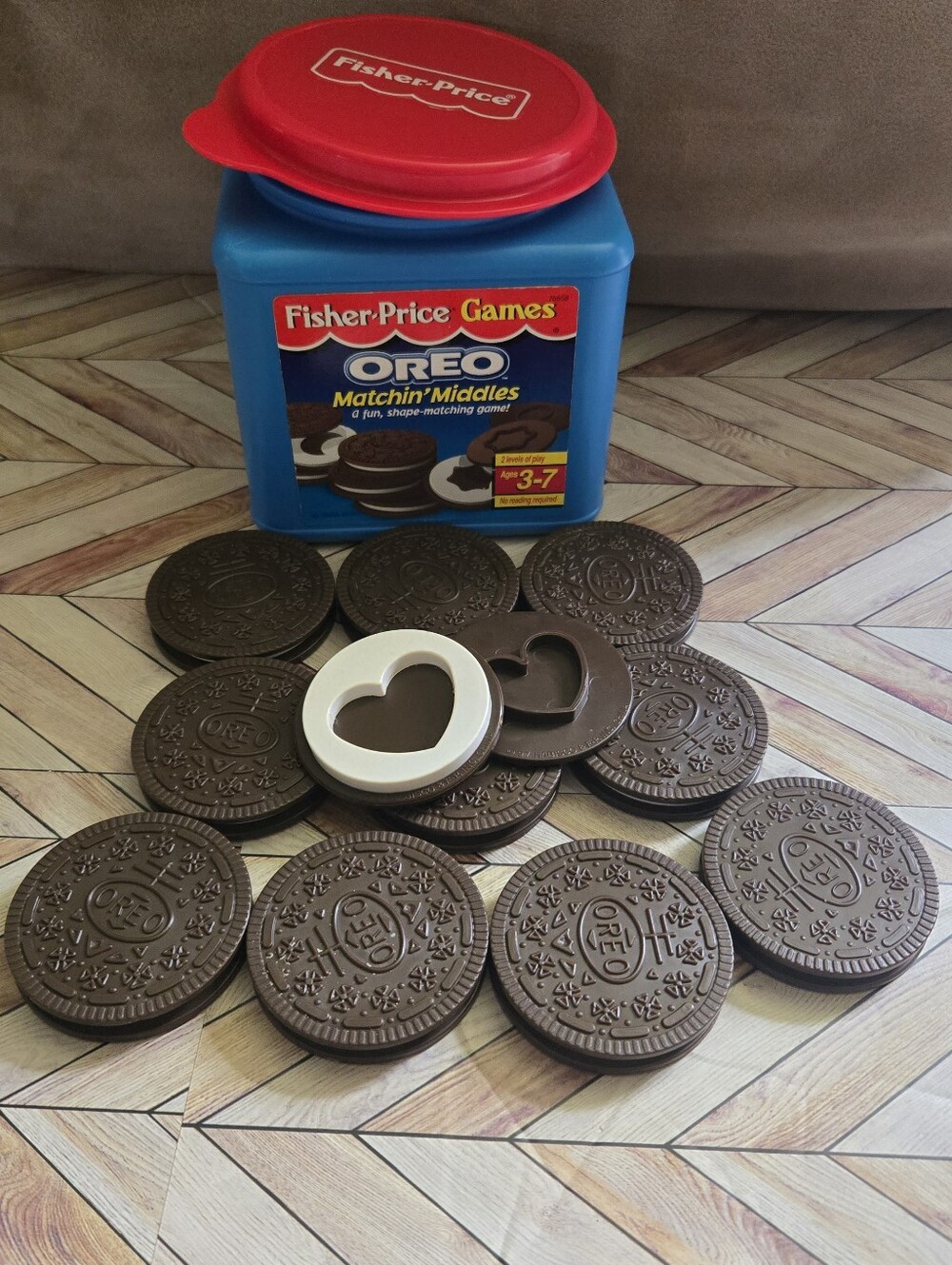 ​Vintage Fisher-Price Oreo Matchin Middles Game Retro Toddler Shape Matching Toy